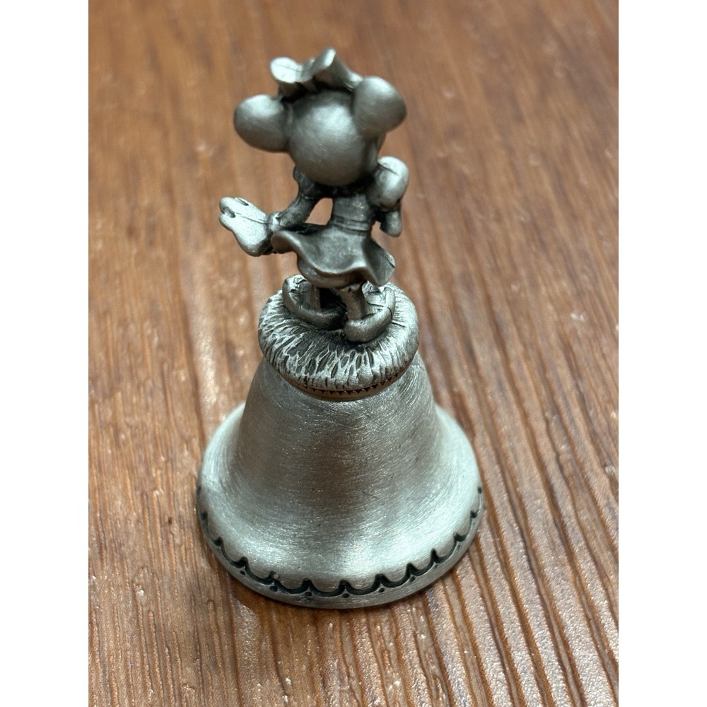 Walt Disney World Treasures Minnie Mouse Made In USA Pewter Bell 2 1/2" W/Case - Picture 5 of 11